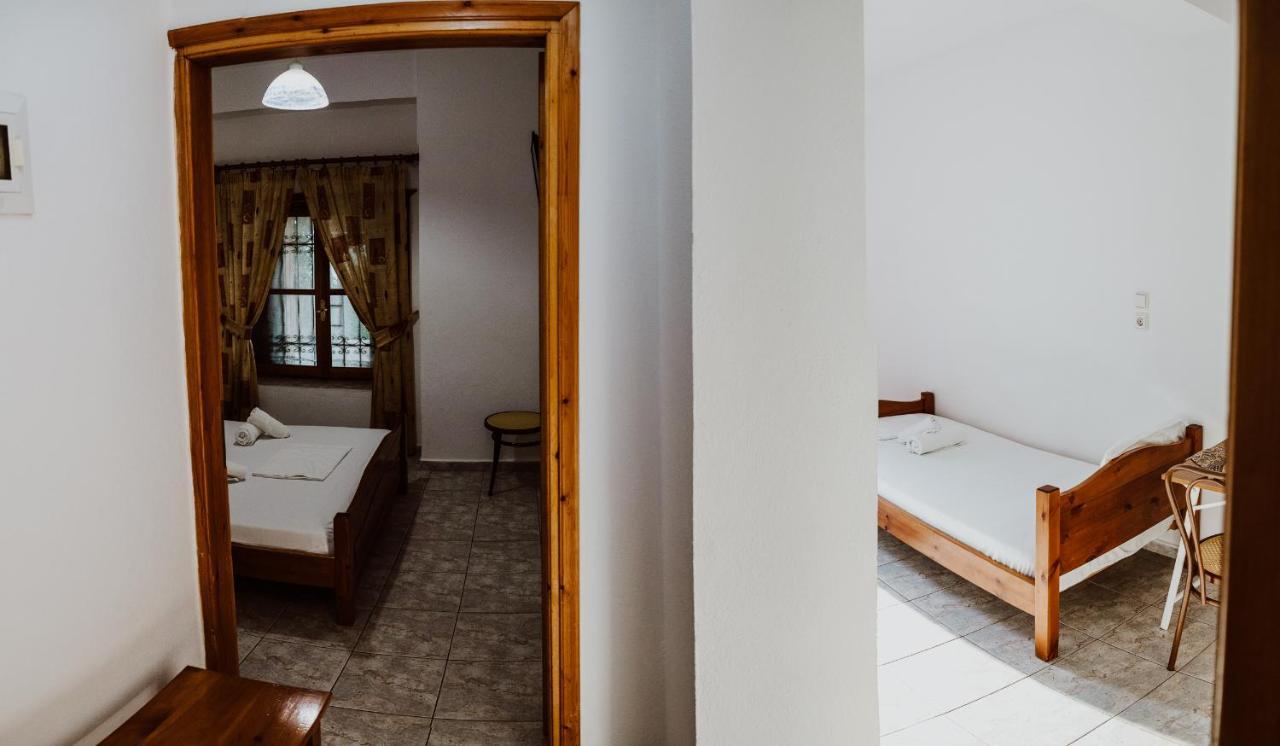 Filippos Rooms Áfissos Esterno foto